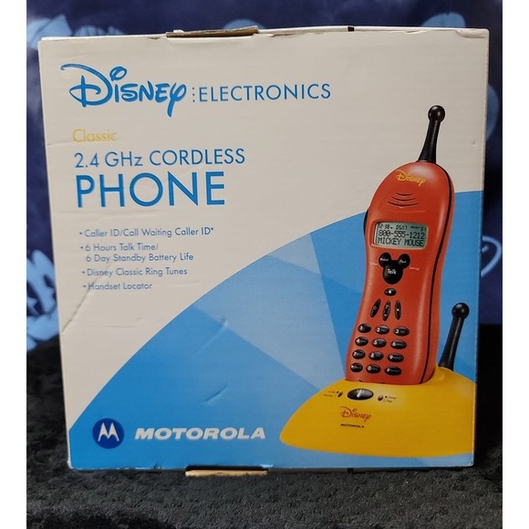 Disney Electronics : Mickey Mouse Cordless Phone. - Picture 1 of 5